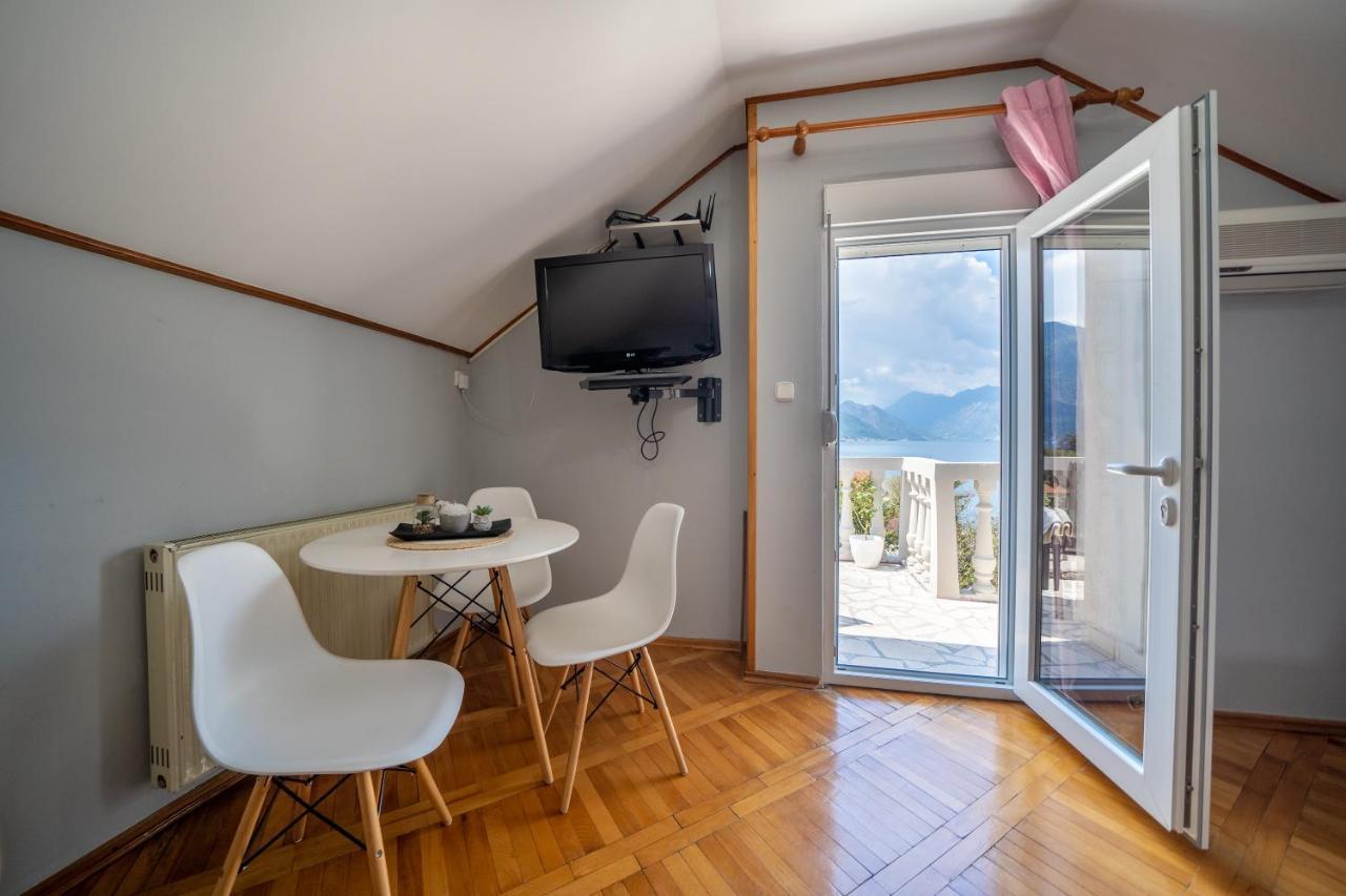 Apartment With Sea View Kotor Ngoại thất bức ảnh